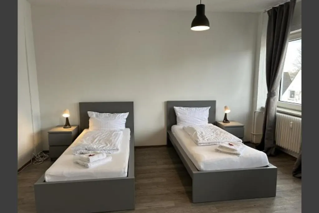 Gaestezimmer 11 Citynah, Kueche & Bad Extern Hamburg